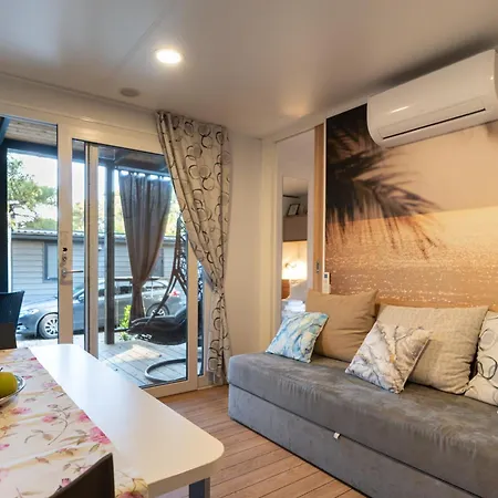 Luxury Mobile Bura Kemp Rovinj